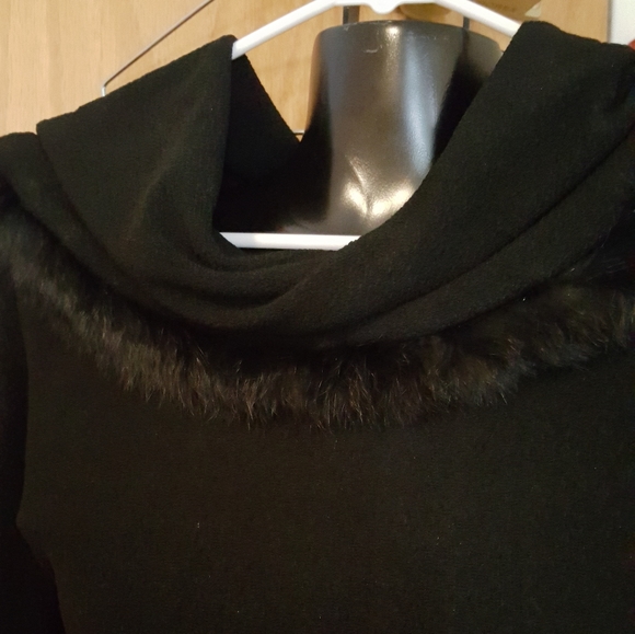 Joseph Ribkoff Knit Suit - Picture 2 of 8